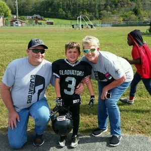 Meet your Posher, Bobby